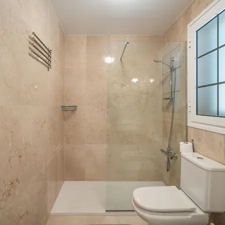 La Caleta Seaside With Pool Villa